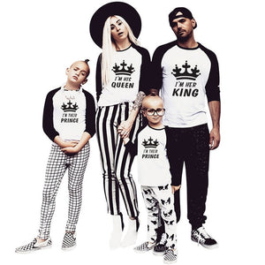 King Queen family matching clothes mommy and me long t shirt baseball tees mother daughter outfits father son look mom patchwork