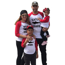 Load image into Gallery viewer, King Queen family matching clothes mommy and me long t shirt baseball tees mother daughter outfits father son look mom patchwork